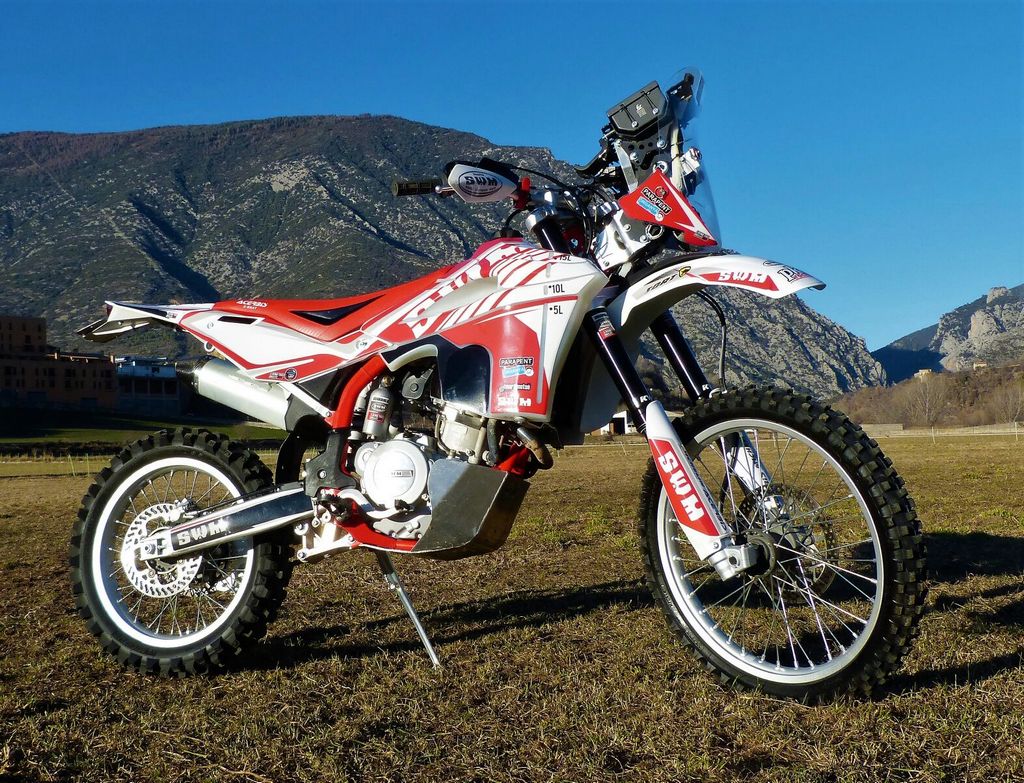 SWM allestimento Rally light 02